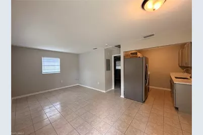 2066-2070 Franklin St #2070, Fort Myers, FL 33901 - Photo 4