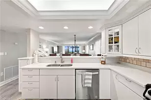 1299 Middle Gulf Dr, Sanibel, FL 33957 - Photo 2