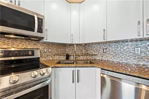 2825 Palm Beach Blvd, Fort Myers, FL 33916 - Photo 10