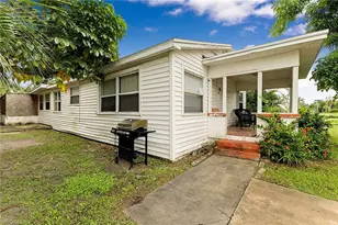 1718 Sunset Pl, Fort Myers, FL 33901 - Photo 4