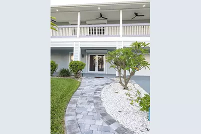 647 Coral Dr, Cape Coral, FL 33904 - Photo 2