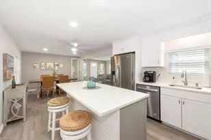 160 Adrienne Dr, Fort Myers, FL 33908 - Photo 16