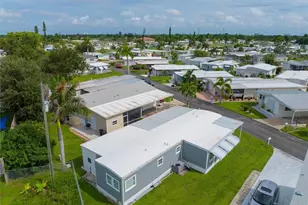 160 Adrienne Dr, Fort Myers, FL 33908 - Photo 34