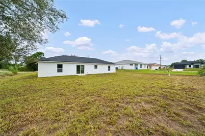 6018 Paula Ave N, Lehigh Acres, FL 33971 - Photo 20
