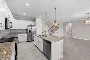 11884 Arbor Trace Dr, Fort Myers, FL 33913 - Photo 8