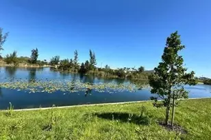 2019 NW 17th St, Cape Coral, FL 33993 - Photo 20