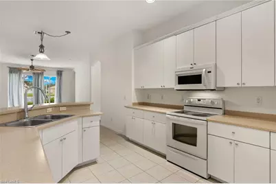 3030 Lake Butler Ct, Cape Coral, FL 33909 - Photo 12