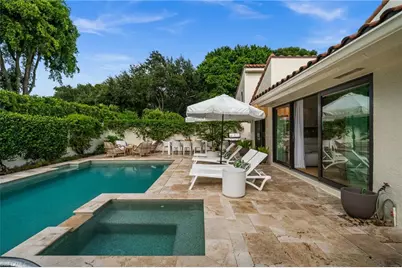 809 Sand Pointe Dr #4, Naples, FL 34108 - Photo 4