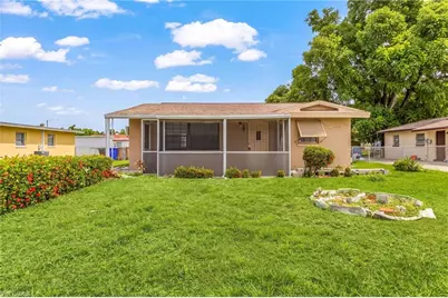 2450 Aztec Dr, Fort Myers, FL 33916 - Photo 22