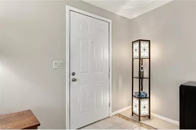 10071 Broken Woods Ct S, North Fort Myers, FL 33903 - Photo 4