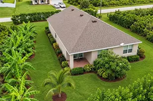 6011 Joan Ave N, Lehigh Acres, FL 33971 - Photo 6