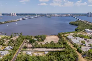 1069 River Rd, North Fort Myers, FL 33903 - Photo 1