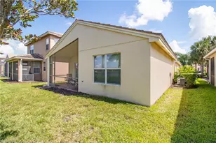 10566 Carolina Willow Dr, Fort Myers, FL 33913 - Photo 28