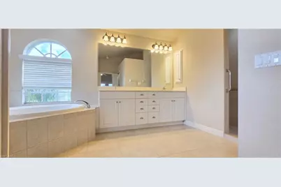 4202 NW 35th St, Cape Coral, FL 33993 - Photo 34