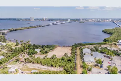 1059 River Rd, North Fort Myers, FL 33903 - Photo 6