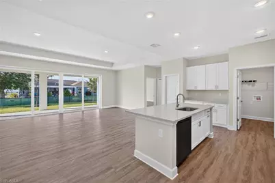 24 NW 30th Ter, Cape Coral, FL 33993 - Photo 12