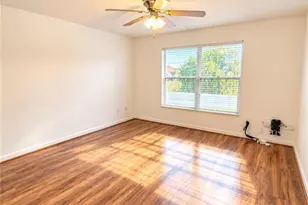 1304 S Brandywine Cir, Fort Myers, FL 33919 - Photo 10