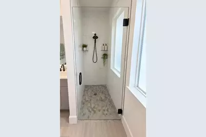 1344 S Gator Cir, Cape Coral, FL 33909 - Photo 10