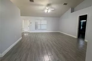 4237 NE 19th Ave, Cape Coral, FL 33909 - Photo 2