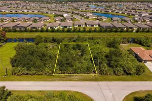 3742 Hyde Park Dr, Fort Myers, FL 33905 - Photo 1