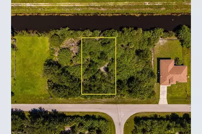 3742 Hyde Park Dr, Fort Myers, FL 33905 - Photo 4