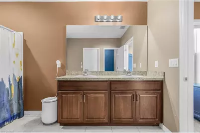 2624 SW 8th Ct, Cape Coral, FL 33914 - Photo 18