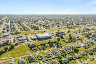 2624 SW 8th Ct, Cape Coral, FL 33914 - Photo 22
