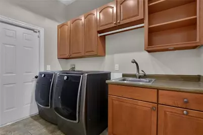 11732 Pine Timber Ln, Fort Myers, FL 33913 - Photo 28