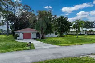 18 Calvin Ave, Lehigh Acres, FL 33936 - Photo 12