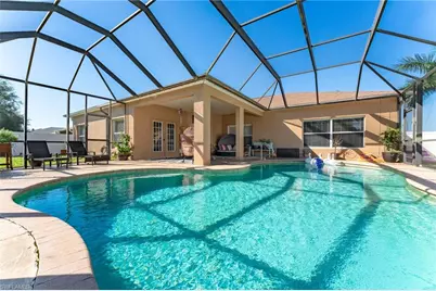 15752 Sunny Crest Ln, Fort Myers, FL 33905 - Photo 4