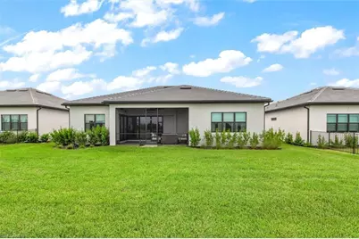19450 Hinkley Dr, Estero, FL 33928 - Photo 32