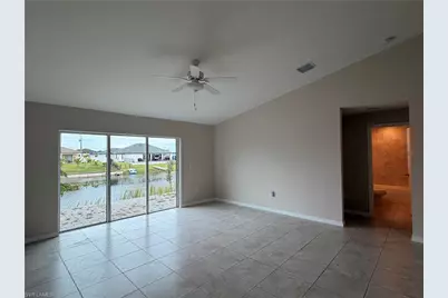 808 NW 9th St, Cape Coral, FL 33993 - Photo 6