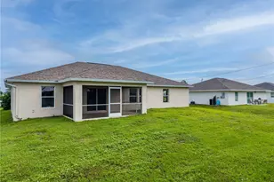 408 NE 25th St, Cape Coral, FL 33909 - Photo 22