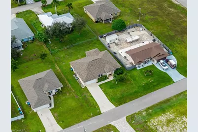 408 NE 25th St, Cape Coral, FL 33909 - Photo 30