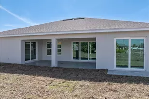 1027 NW 19th St, Cape Coral, FL 33993 - Photo 8