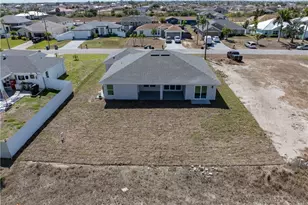 1027 NW 19th St, Cape Coral, FL 33993 - Photo 6