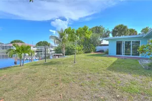 12055 Matlacha Blvd, Matlacha Isles, FL 33991 - Photo 8