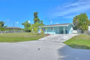 12055 Matlacha Blvd, Matlacha Isles, FL 33991 - Photo 10