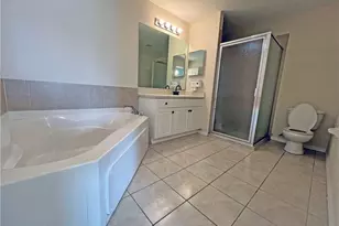 10 NE 20th St, Cape Coral, FL 33909 - Photo 2
