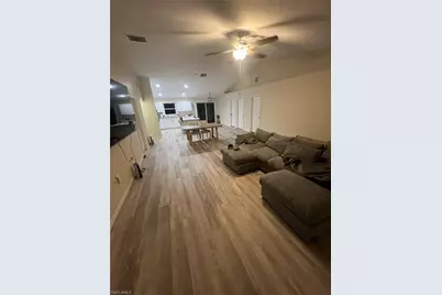10 NE 20th St, Cape Coral, FL 33909 - Photo 8