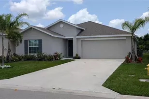 19962 Green Pasture Rd, Lehigh Acres, FL 33974 - Photo 2
