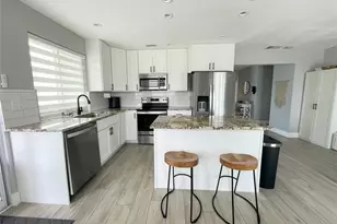 3801 SE 10th Ave, Cape Coral, FL 33904 - Photo 4