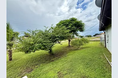 4401 27th St SW, Lehigh Acres, FL 33973 - Photo 4