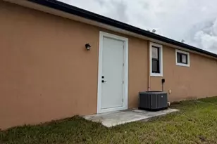 129 Carousel Ave, Labelle, FL 33935 - Photo 20