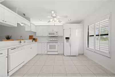 4230 SE 20th Pl #307, Cape Coral, FL 33904 - Photo 10