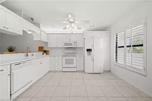 4230 SE 20th Pl, Cape Coral, FL 33904 - Photo 10