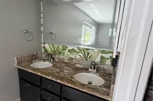 716 Tarpon St, Fort Myers, FL 33916 - Photo 4