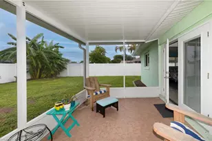 3820 SE 10th Pl, Cape Coral, FL 33904 - Photo 36