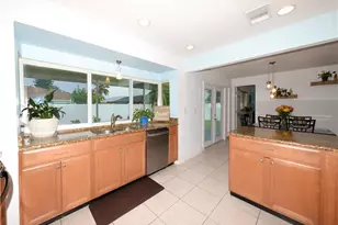 3820 SE 10th Pl, Cape Coral, FL 33904 - Photo 12