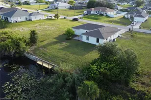 2612 NW 4th Pl, Cape Coral, FL 33993 - Photo 34